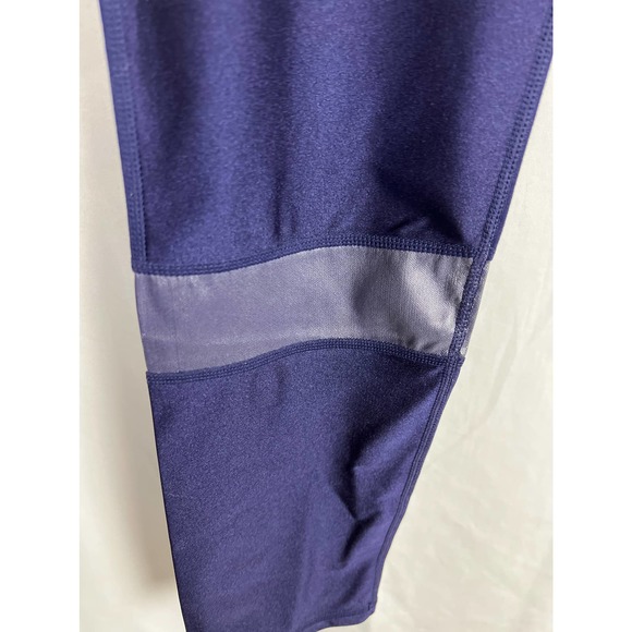 Fabletics Leggings, size large - Picture 3 of 7